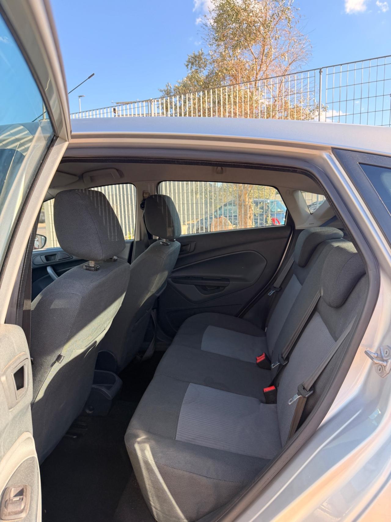 Ford Fiesta 1.2 60CV 5 porte-2010