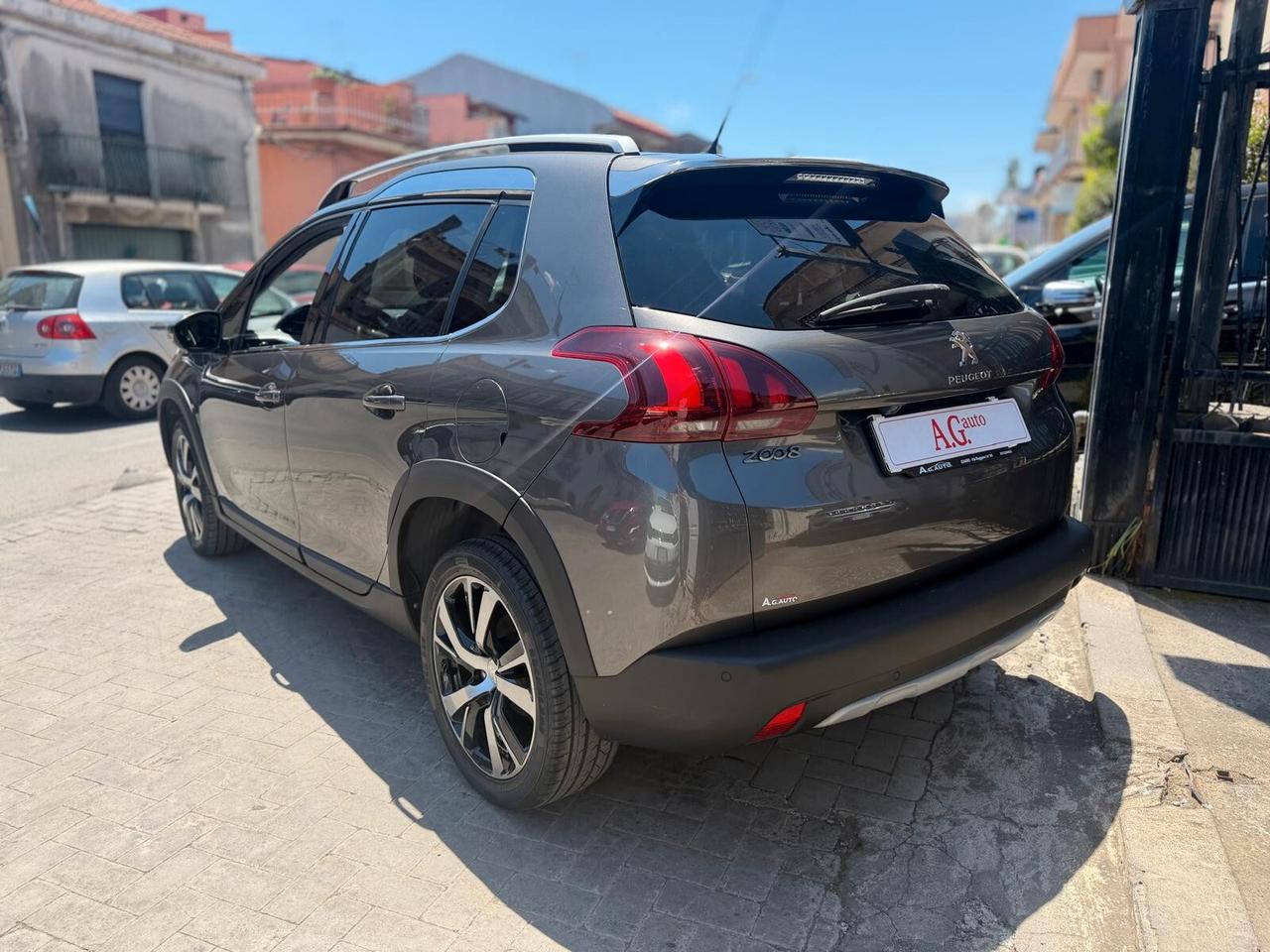 Peugeot 2008 1.6 BlueHDi 100 ALLURE