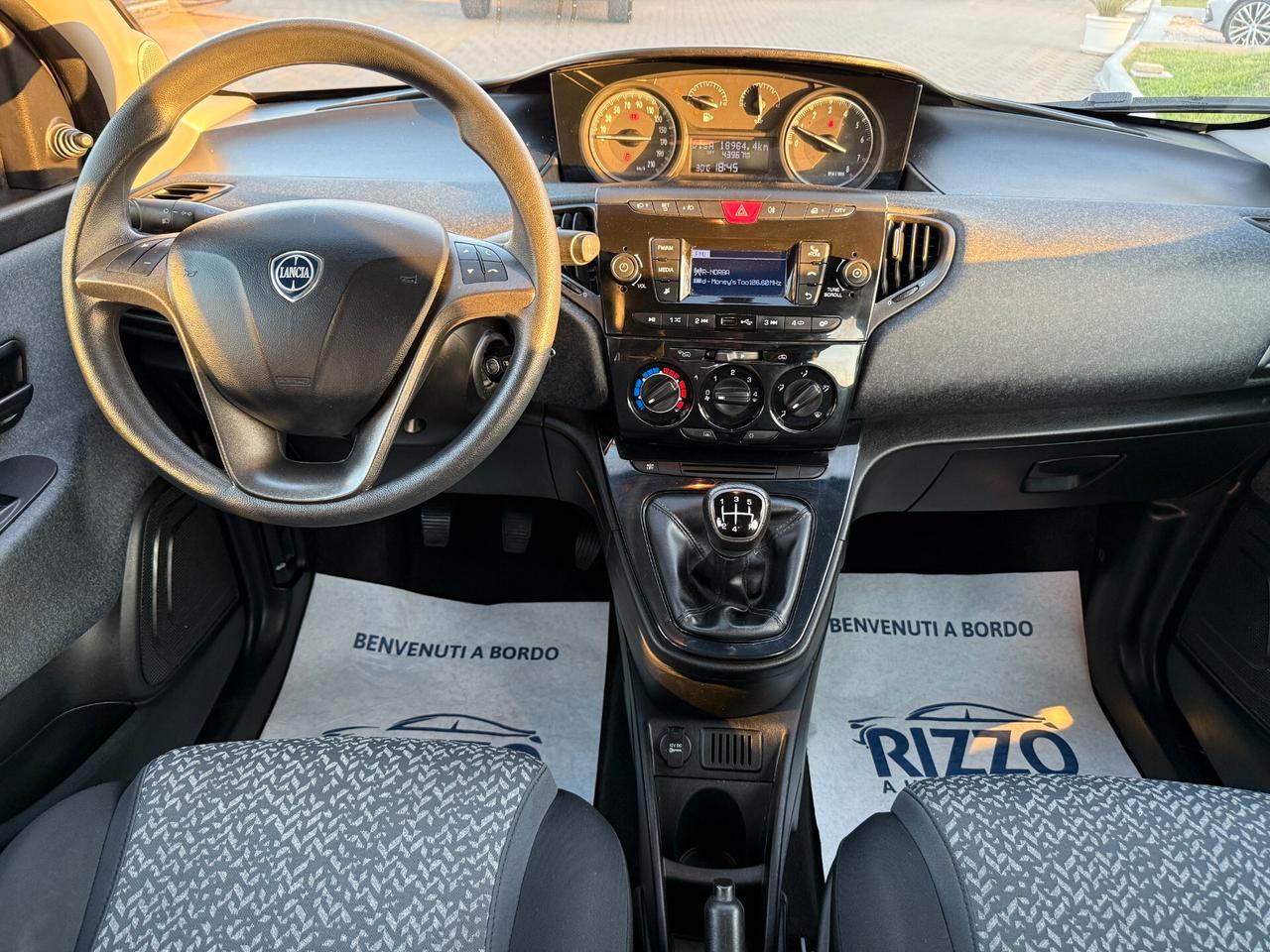 LANCIA YPSILON 1.2 69CV 5 PORTE ELEFANTINO 39999KM