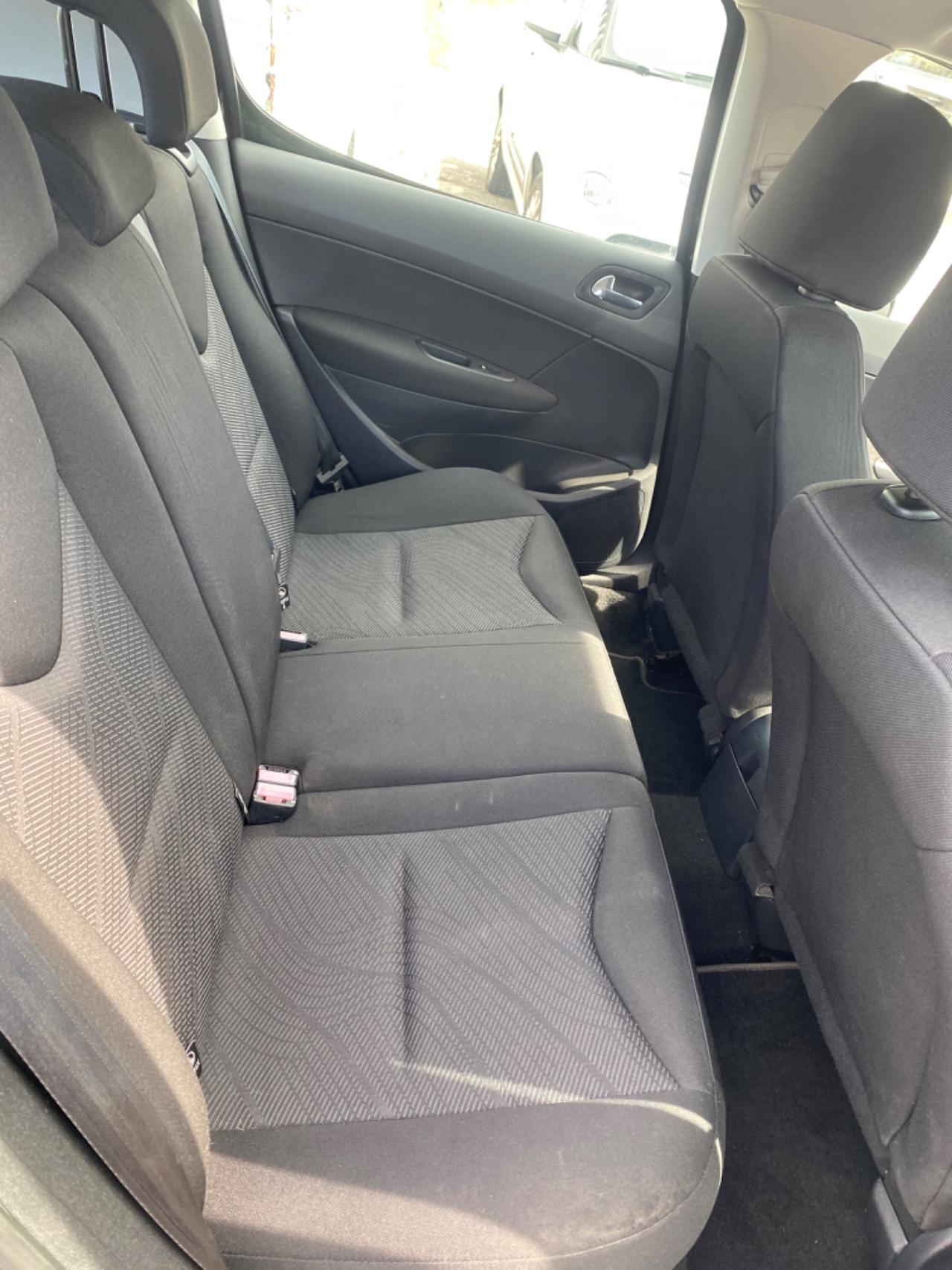 Peugeot 308 1.6 8V HDi 93CV SW Business