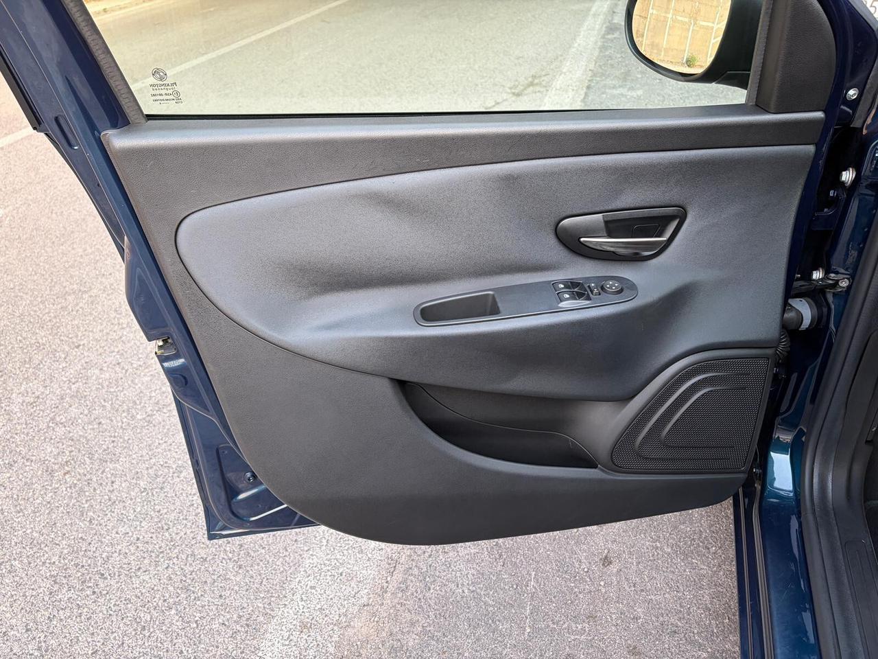 Lancia Ypsilon 1.3 MJT 95CV 5 porte S&S Platinum