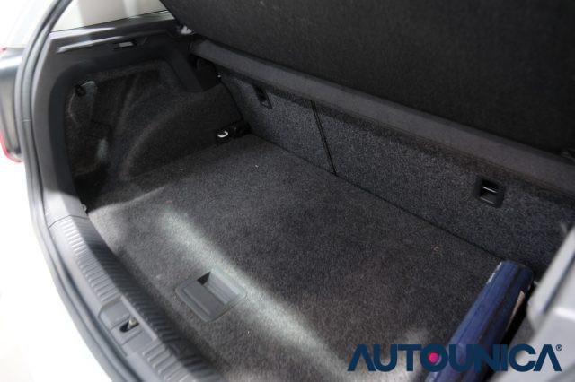 VOLKSWAGEN Polo 1.2 TSI DSG 5P HIGHLINE BLUEMOTION TECHNOLOGY