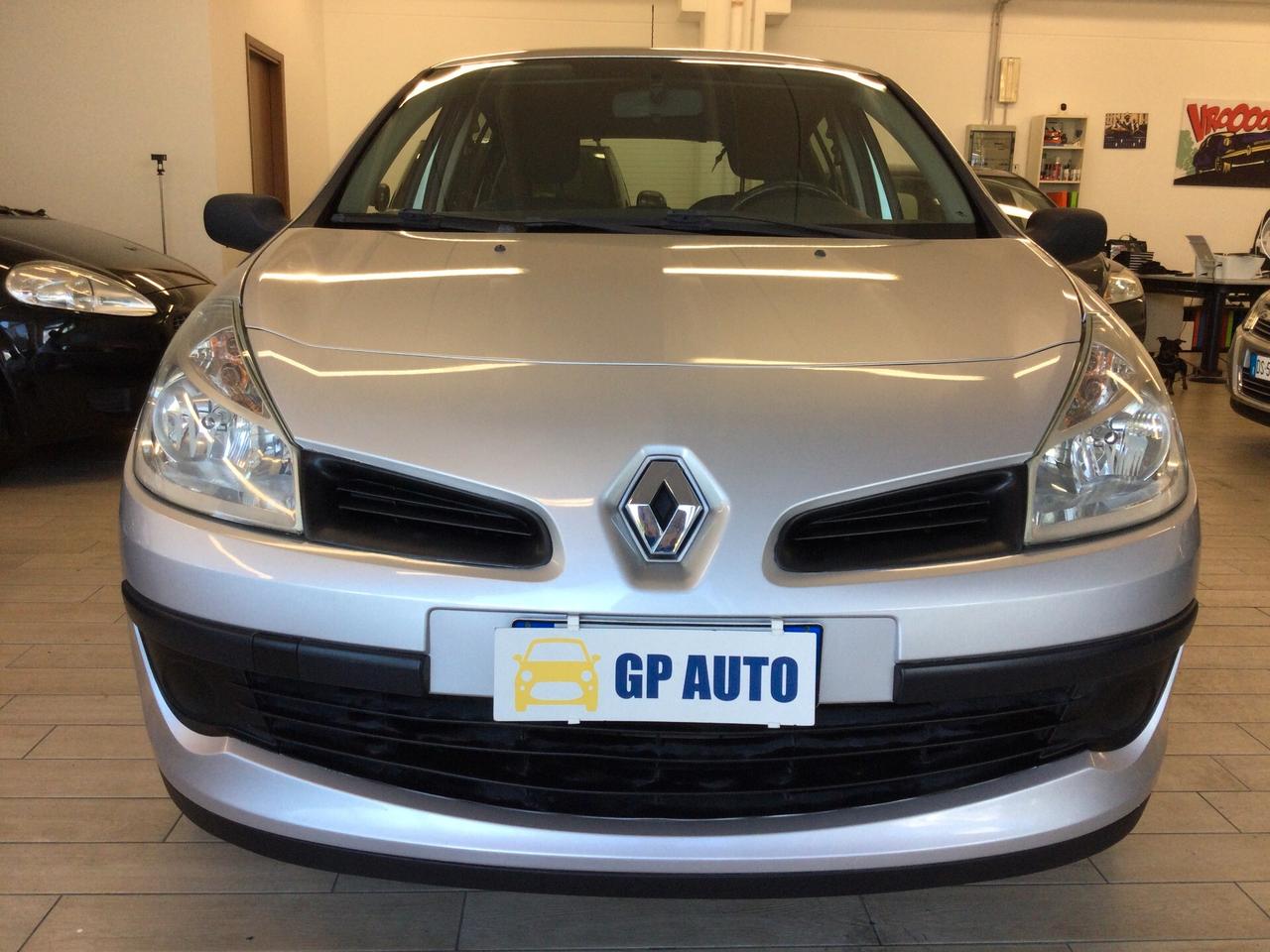 Renault Clio 1.2 16V 5 porte