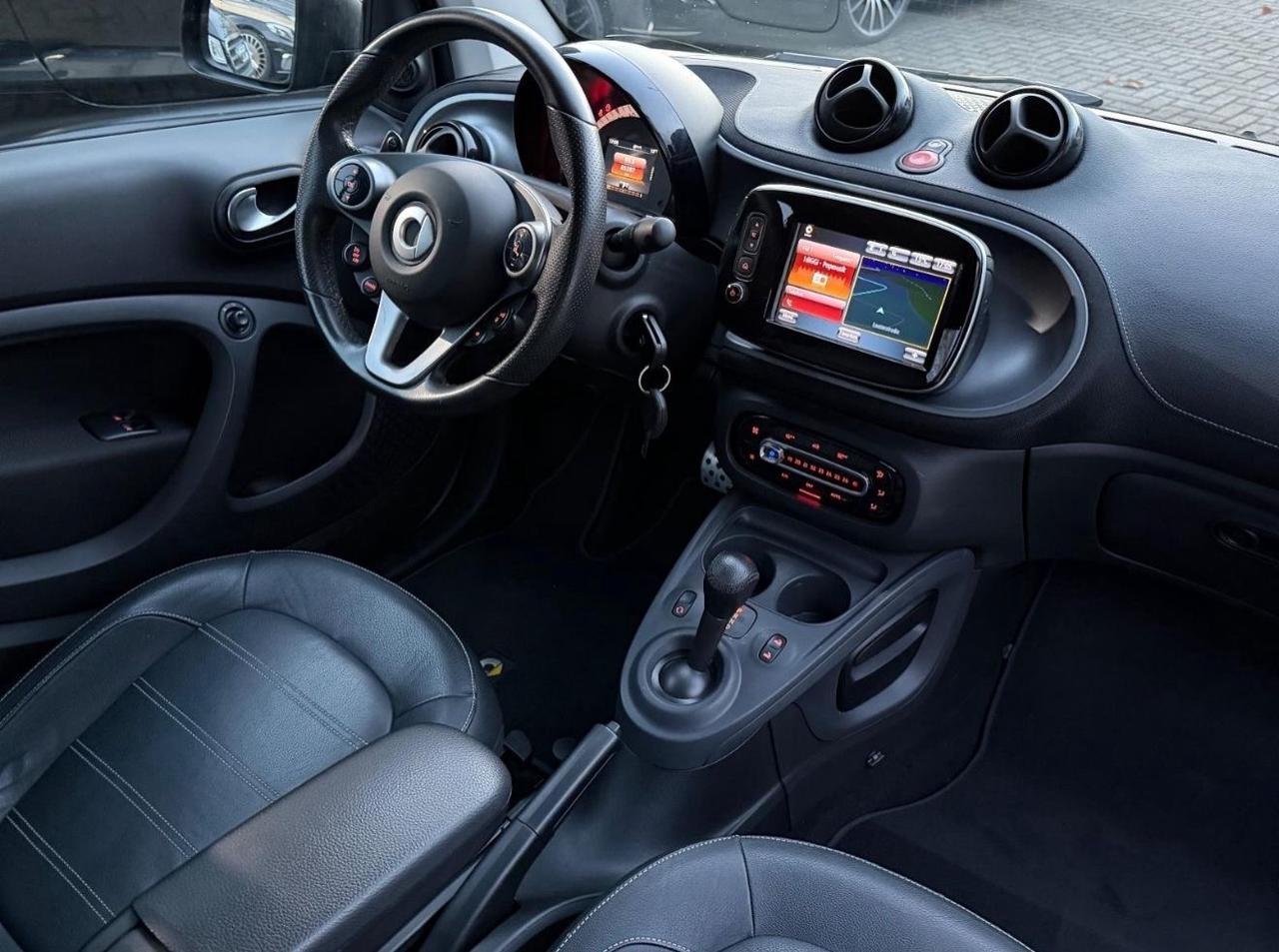 Smart ForTwo 90 0.9 Turbo twinamic cabrio Radical