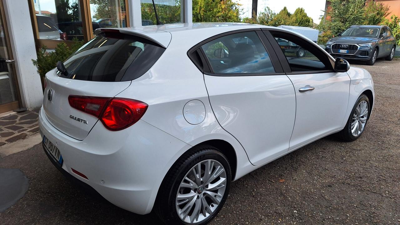 Alfa Romeo Giulietta 1.6 JTDm 120 CV Super