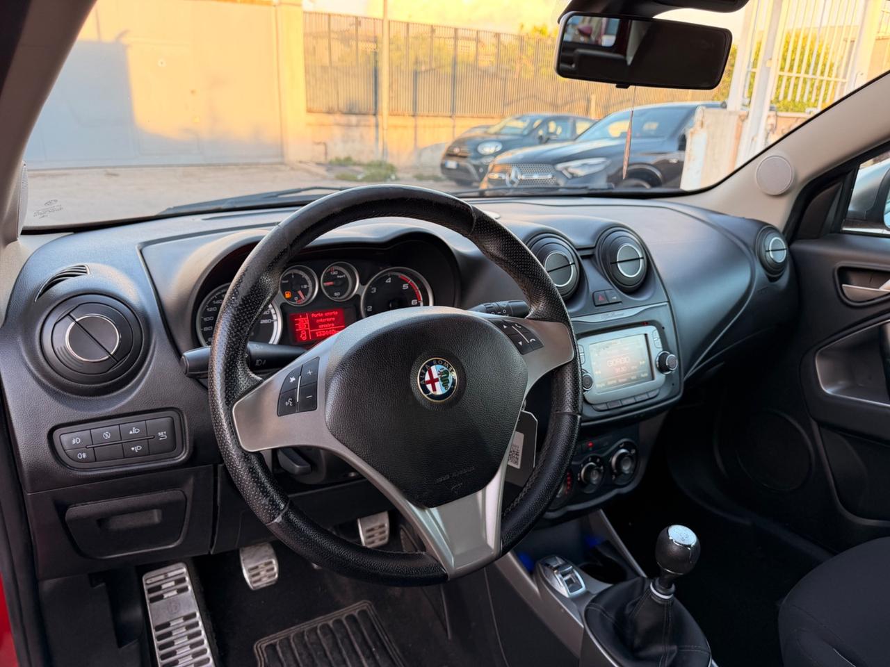 Alfa Romeo MiTo 1.3 JTDm-2 95CV Distinctive