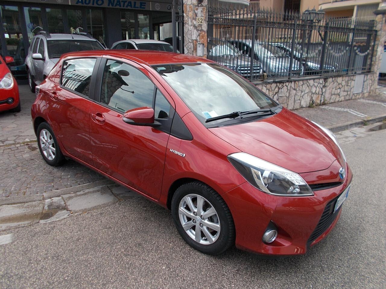 Toyota Yaris 1.5 Hybrid 5 porte Lounge