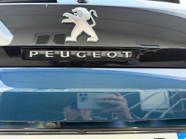 Peugeot 3008 BlueHDi 130 S&S EAT8 Allure