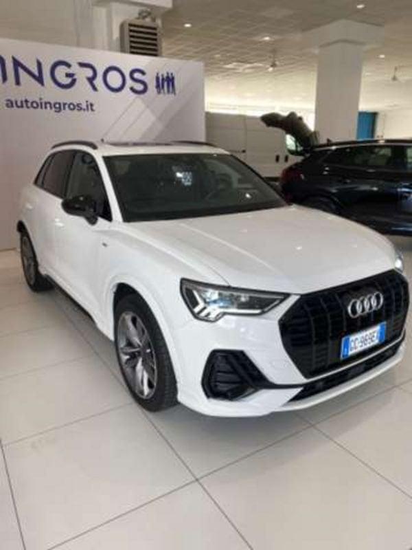 Audi Q3 35 2.0 tdi S line edition s-tronic