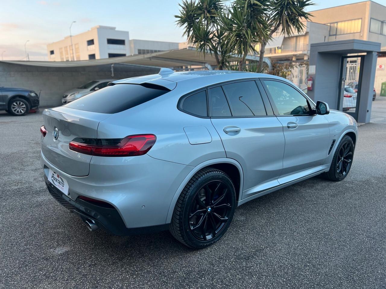 Bmw X4 xdrive25d Msport X auto NIGHT LED/PELLE/360/20;