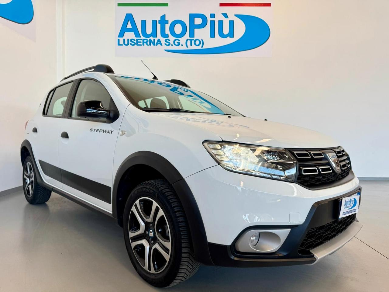 Dacia Sandero Stepway 1.0 TCe 100CV ECO-G 15th Anniversary