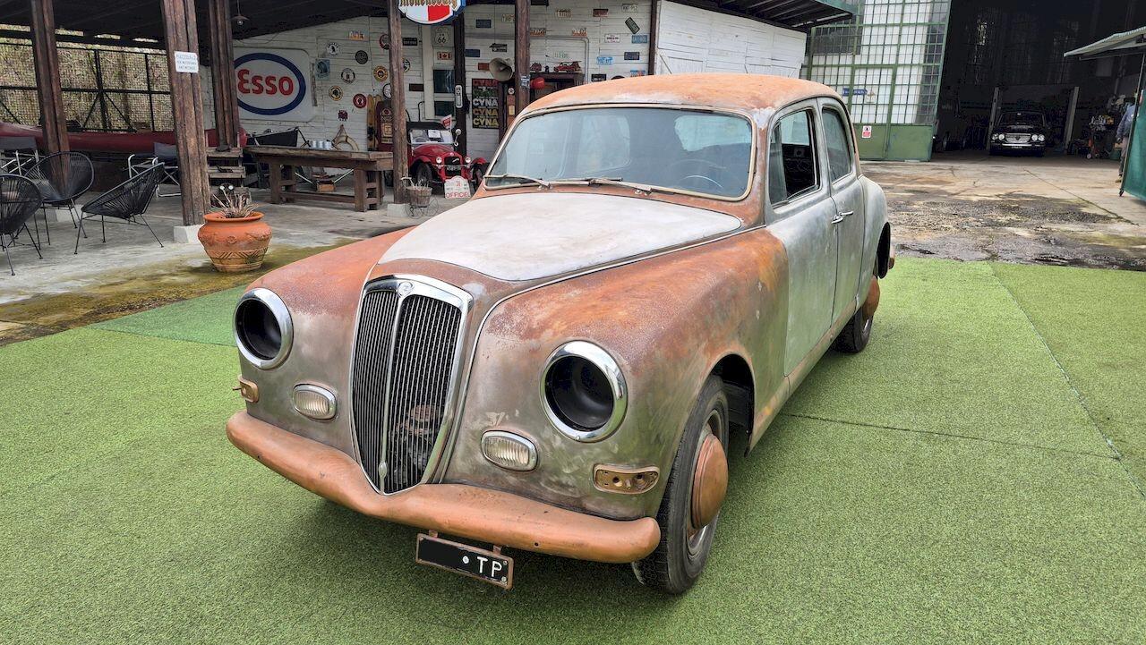 Lancia Aurelia B12S – 1955