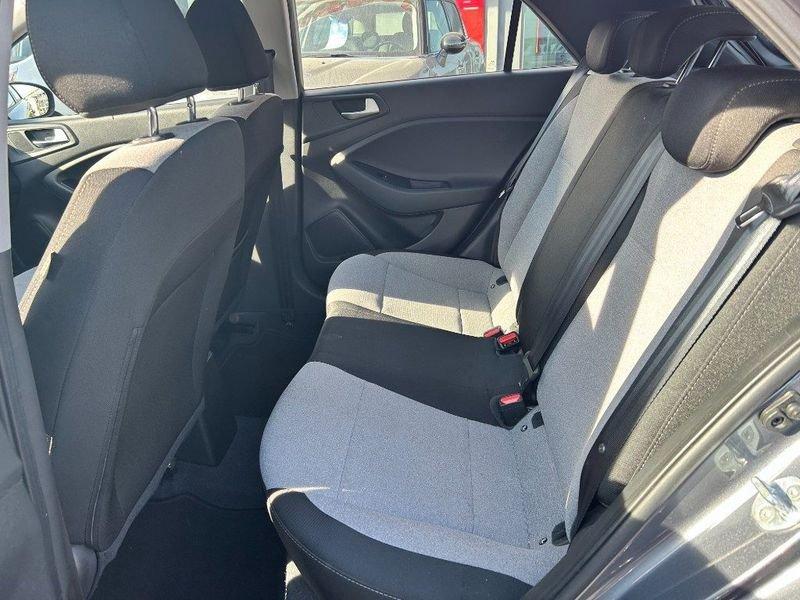 Hyundai i20 1.1 CRDi 12V 5P PER NEOPAT-GARANZIA-KM CERTIFIC