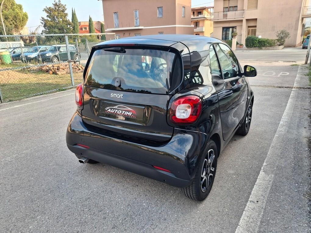 Smart ForTwo 1.0 Twinamic Passion TotalBlack 2016