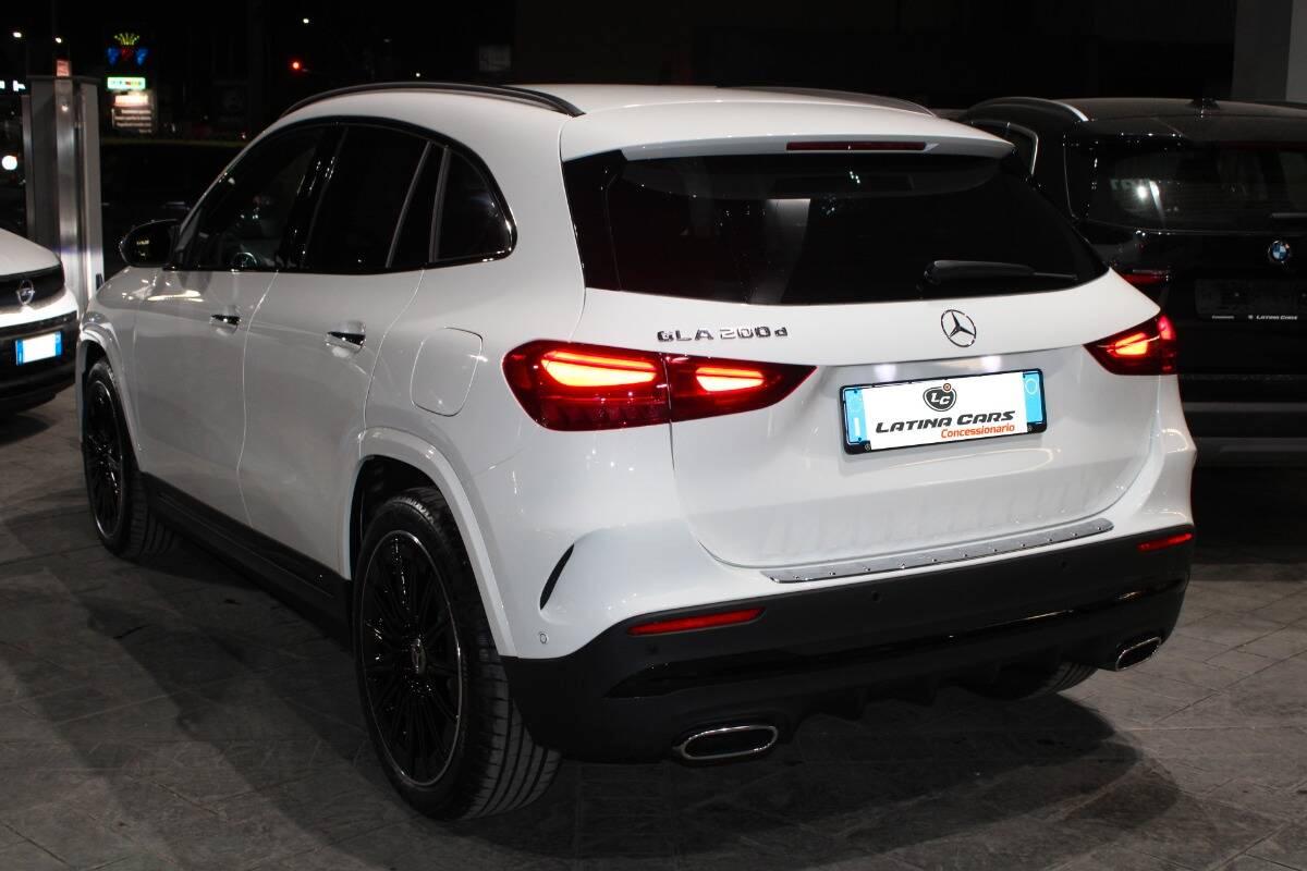 Mercedes Classe GLA 200 d AMG Line Premium auto Con TELECAMERA