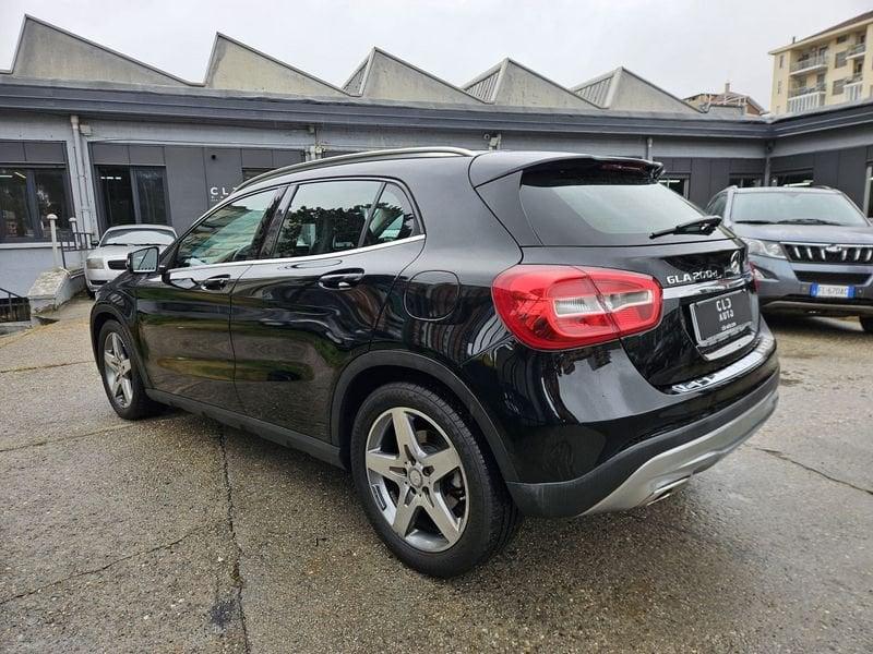 Mercedes-Benz GLA GLA 200 d (cdi) Premium