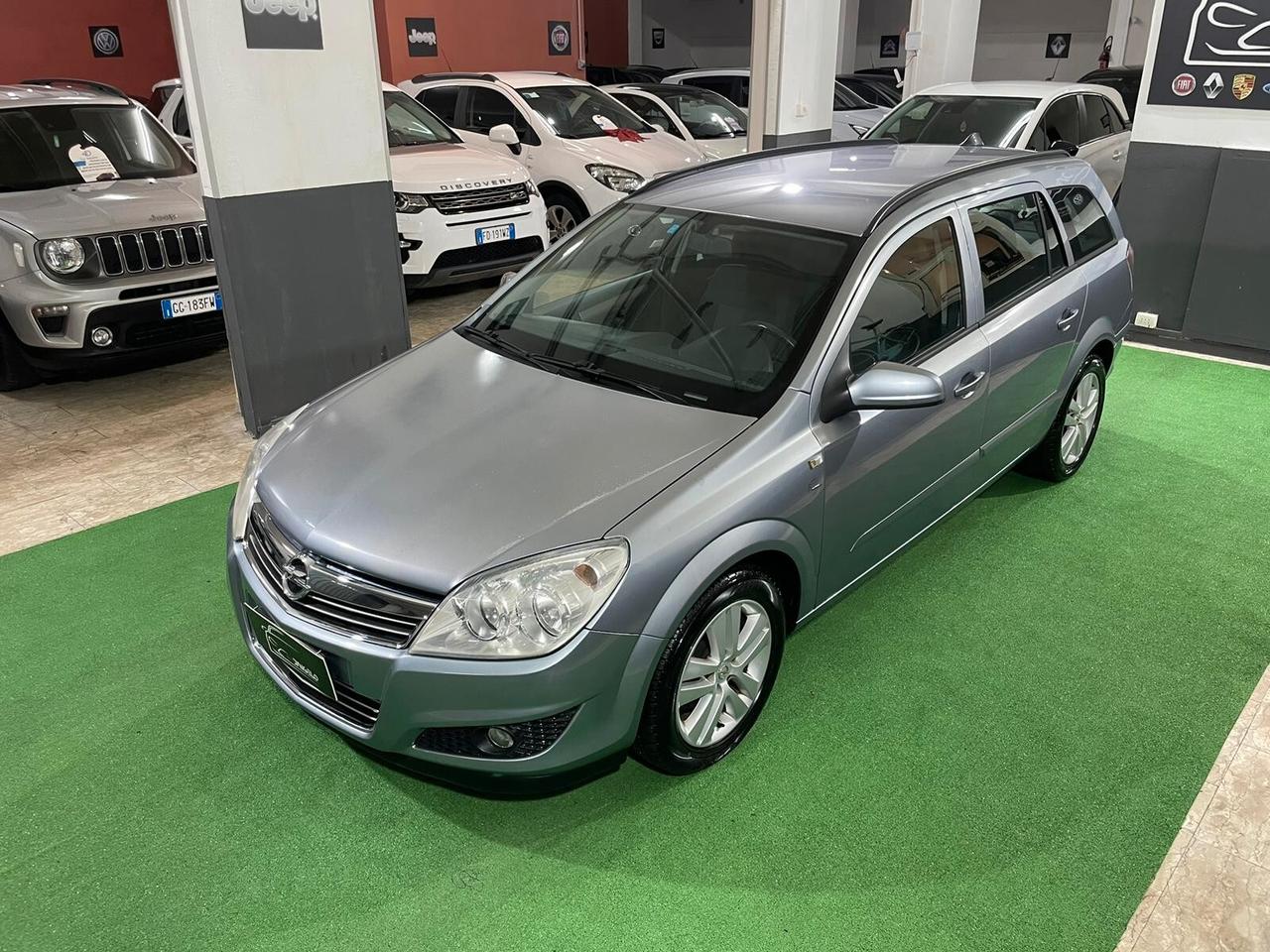 Opel Astra 1.6 16V VVT Station Wagon Club