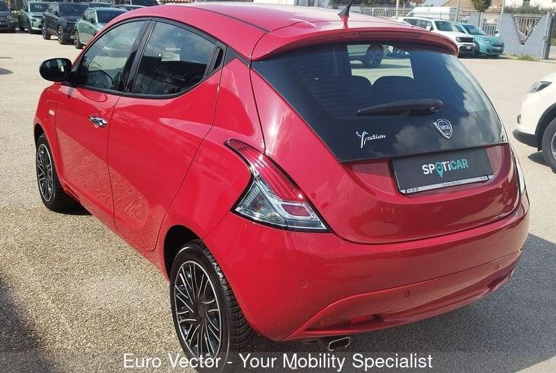 Lancia Ypsilon 1.2 69cv Start& Stop Gold