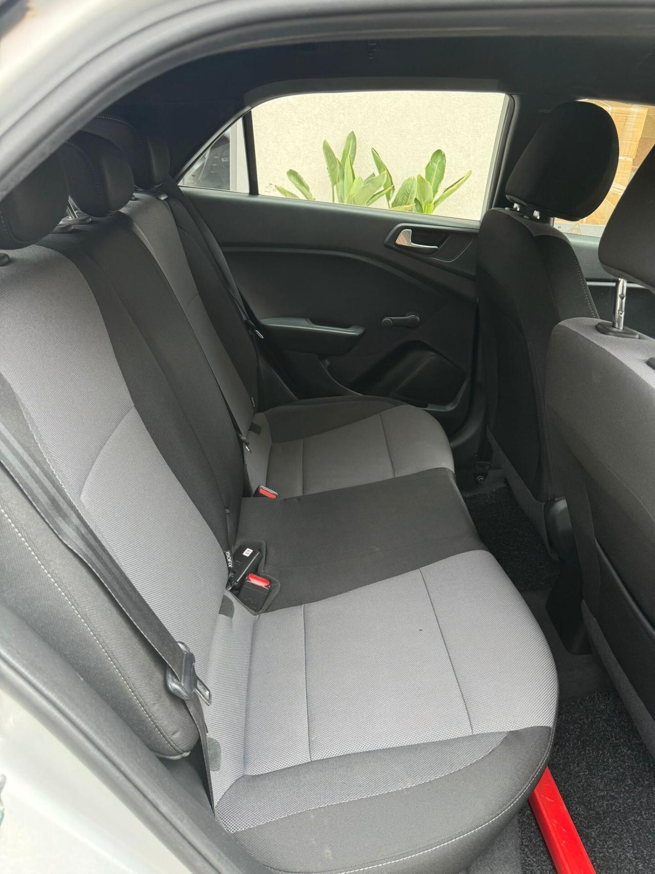 Hyundai i20 1.1 CRDi 12V 5 porte Comfort...