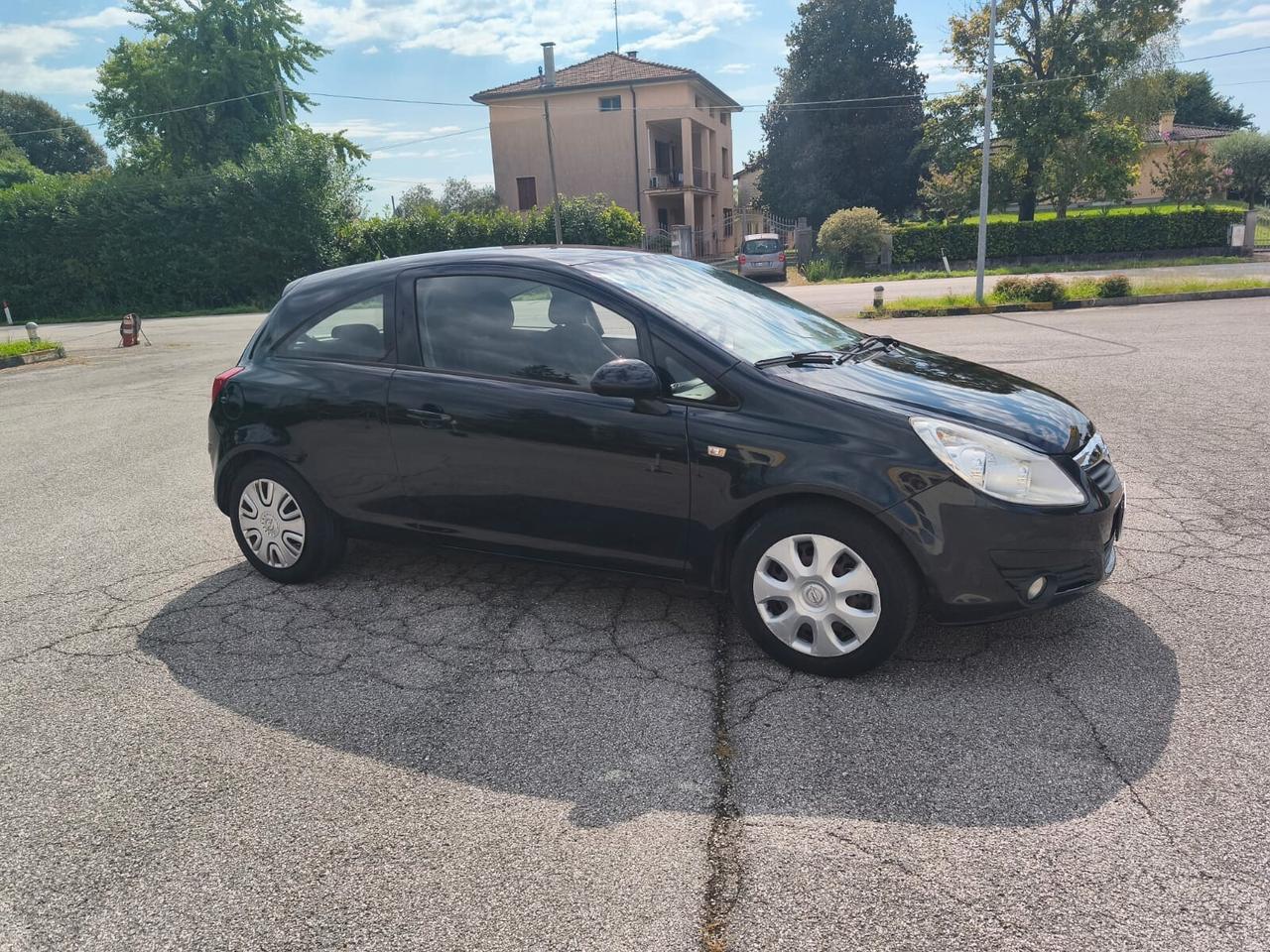 Opel Corsa 1.2 3 porte GPL Accetto Permute