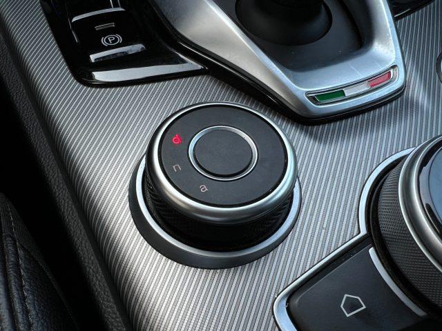 ALFA ROMEO Stelvio 2.2 Turbodiesel 210 CV AT8 Q4 Veloce