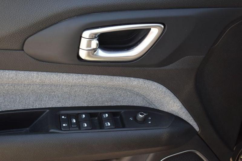 Jeep Compass 1.6 MJet II 96kW Longitude