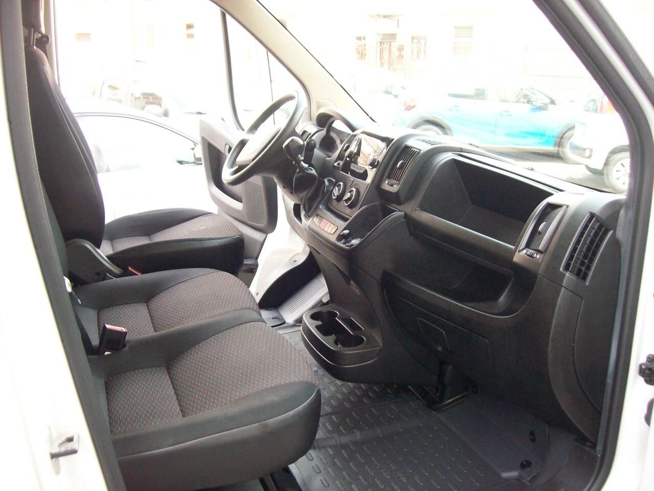 Peugeot Boxer 333 L2H2 2.2 BlueHDi 140CV