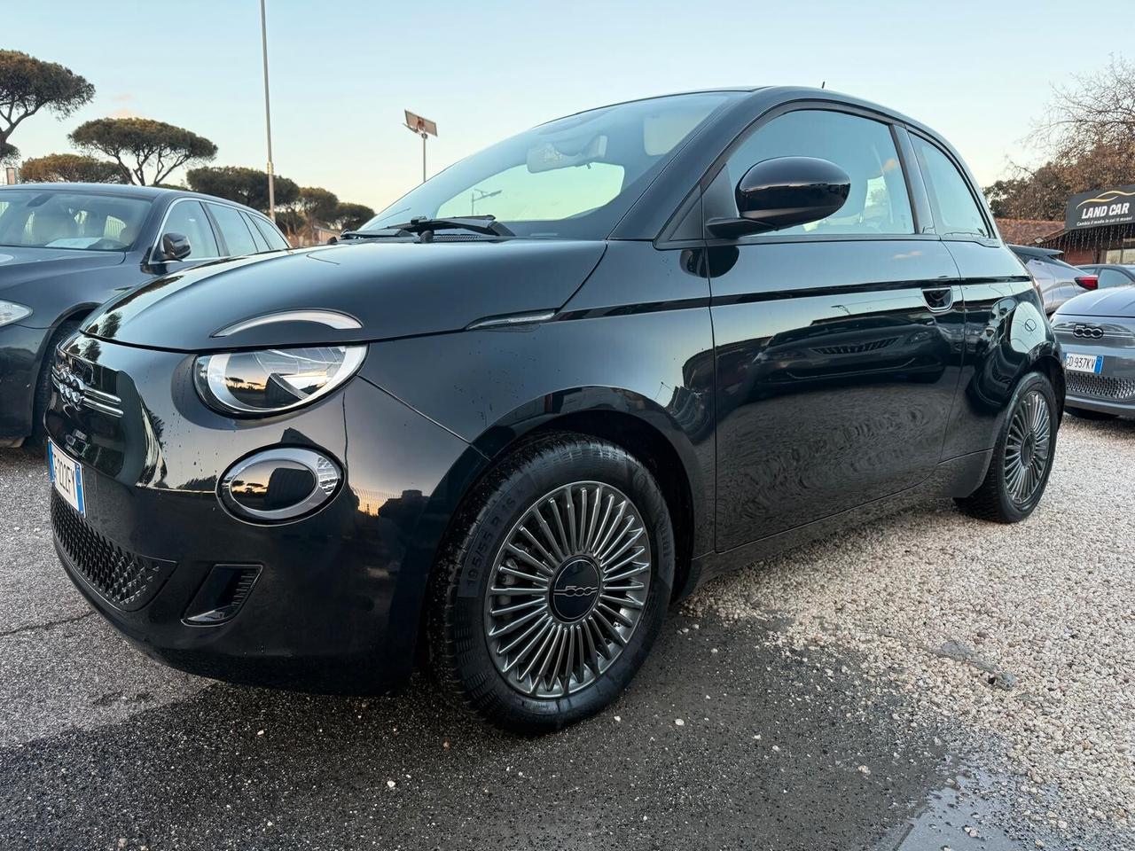 Fiat 500 500e Berlina 42 kWh Icon