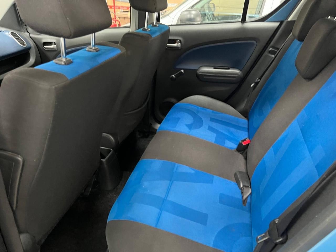 Opel Agila 1.0 12V 65CV Enjoy neopatentati