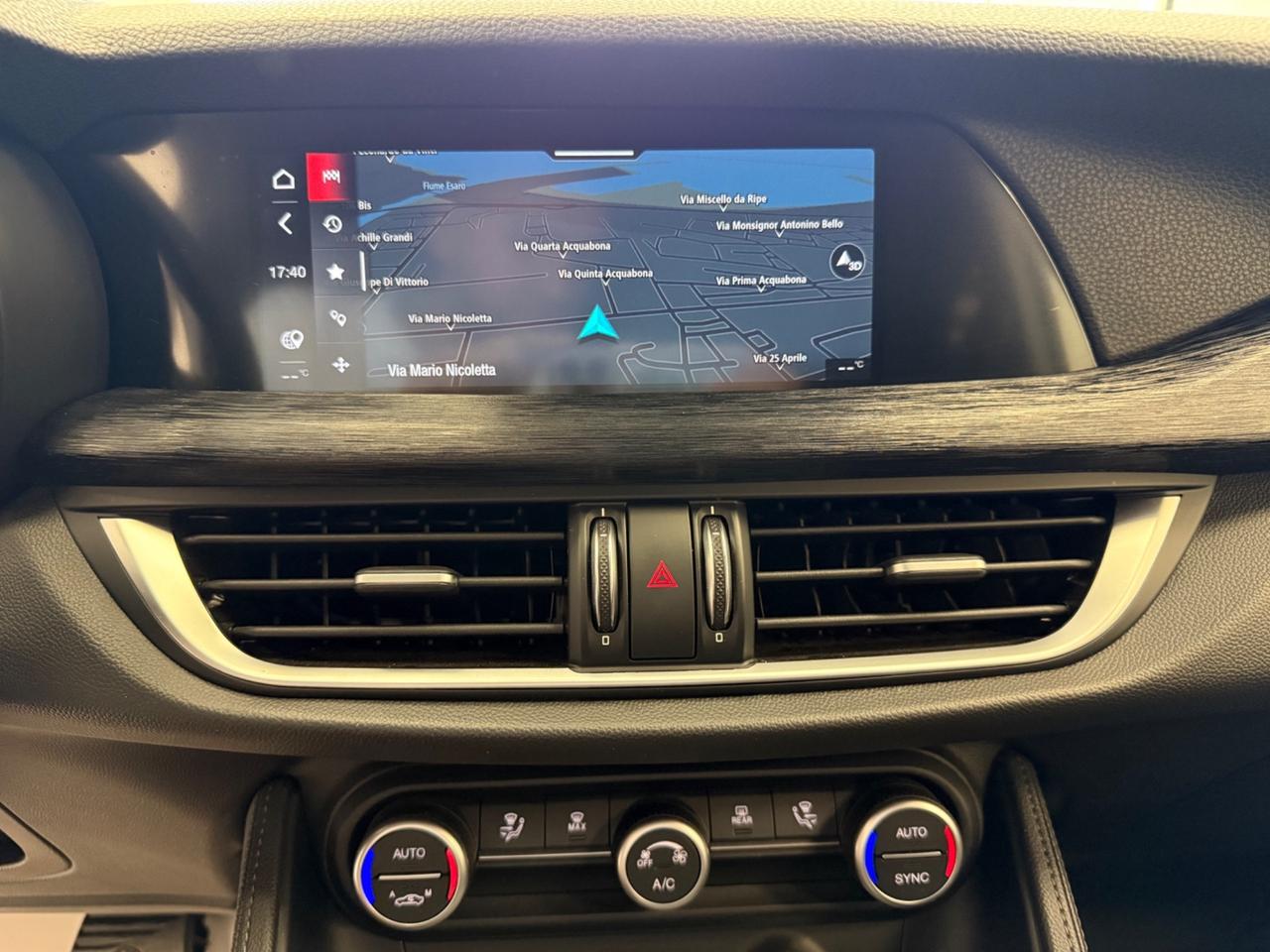 Alfa Romeo Stelvio 2.2 Turbodiesel 160 CV AT8 RWD