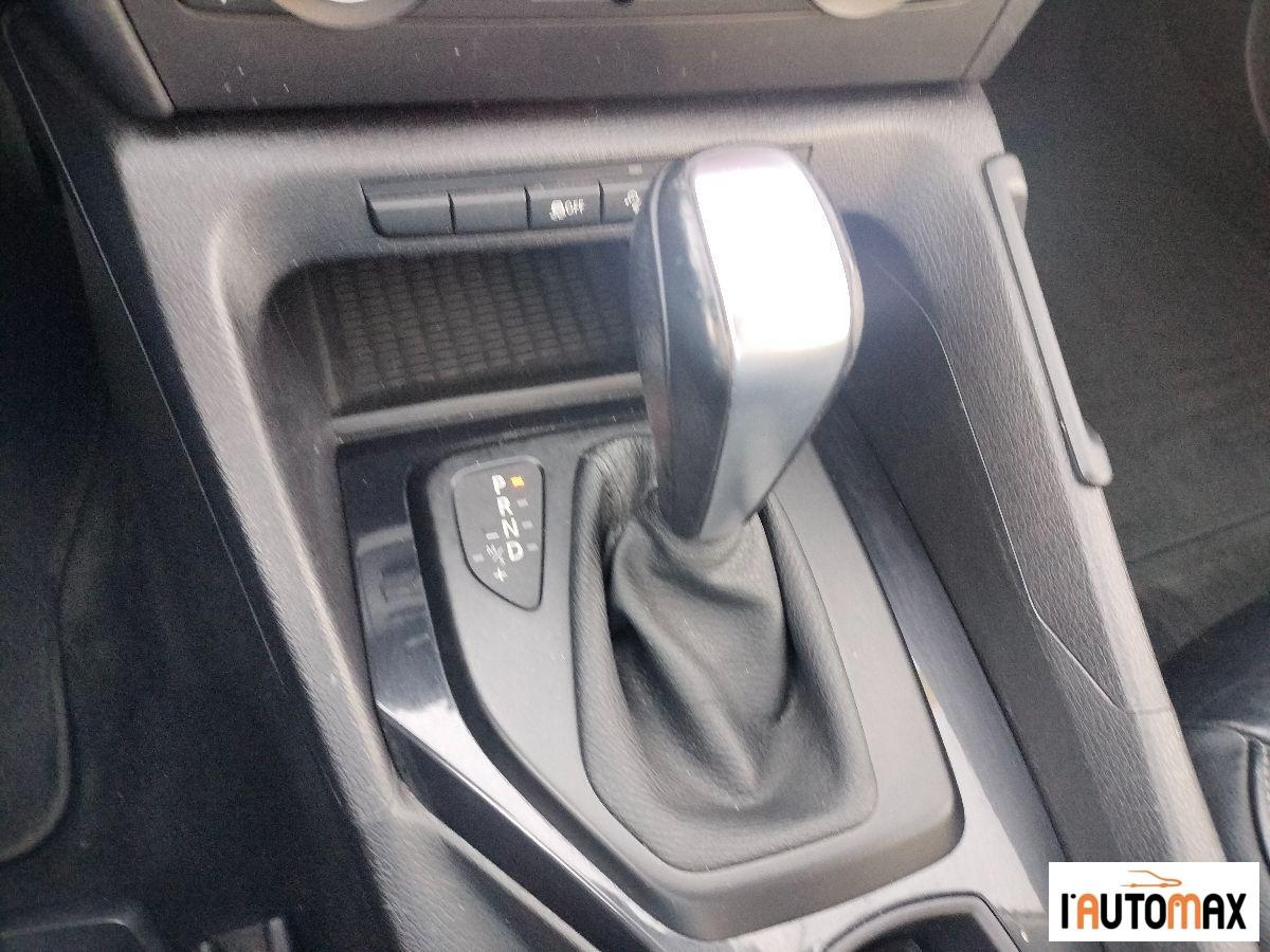 BMW - X1 xdrive18d Attiva