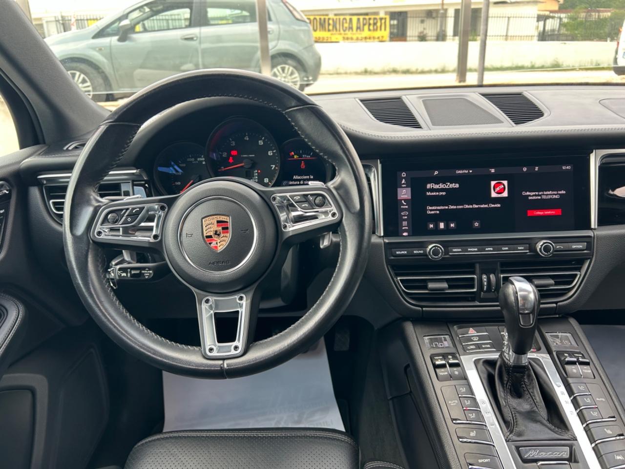 Porsche Macan 2.0 Sport Edition 90000km