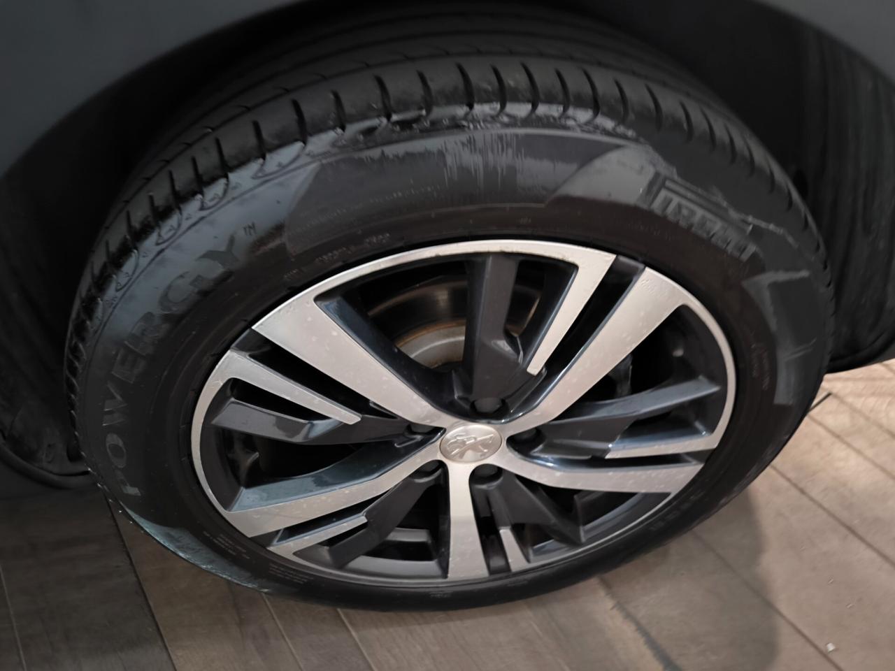 Peugeot 5008 BlueHDi 120 S&S Allure
