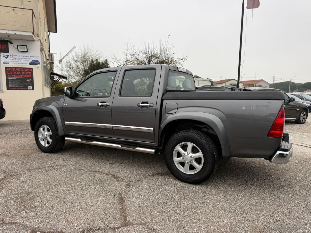 ISUZU D-Max 3.0 TD CAT CREW CAB 4WD PUP.LS AUT.