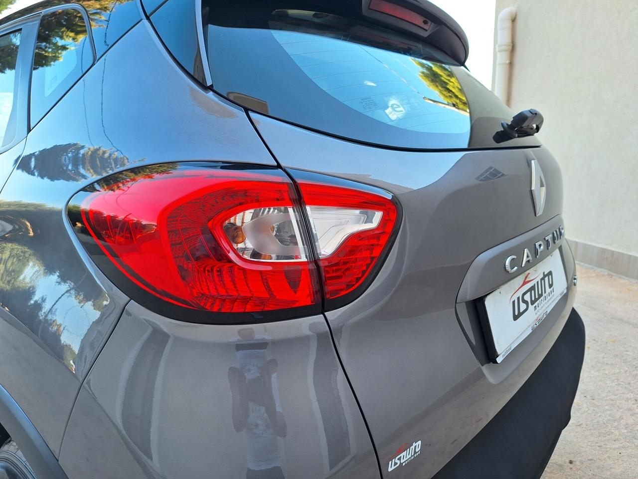 Renault Captur dCi 90 CV NAVI 112000 km 2016