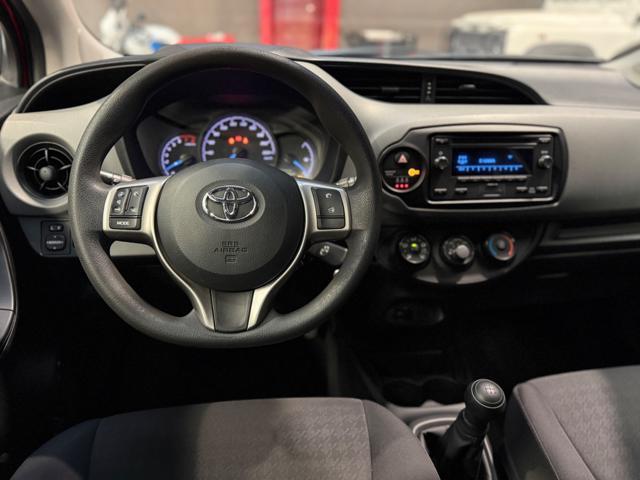 TOYOTA Yaris 1.0 5 porte Cool