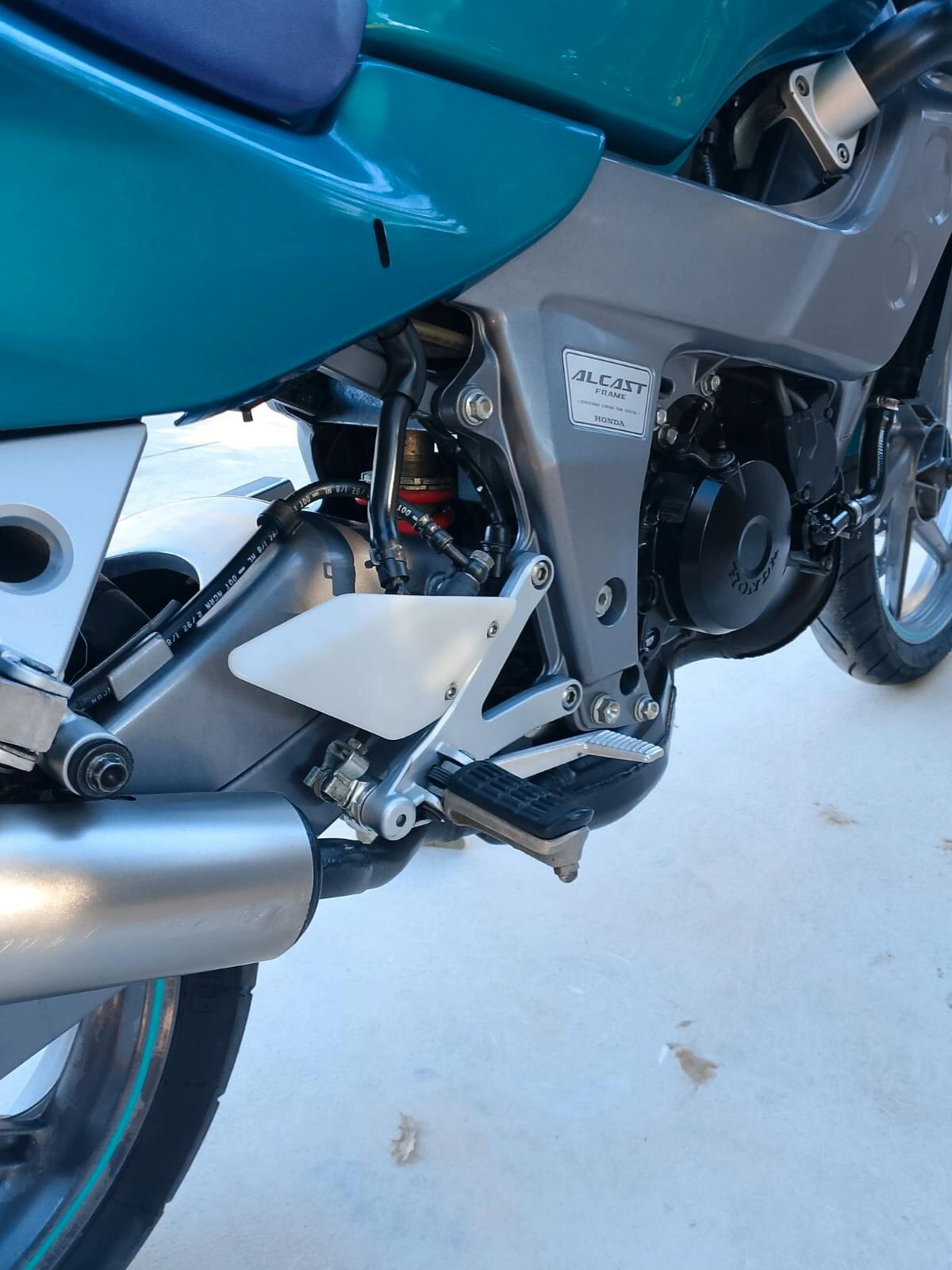 Honda NSR 125 F Raiden