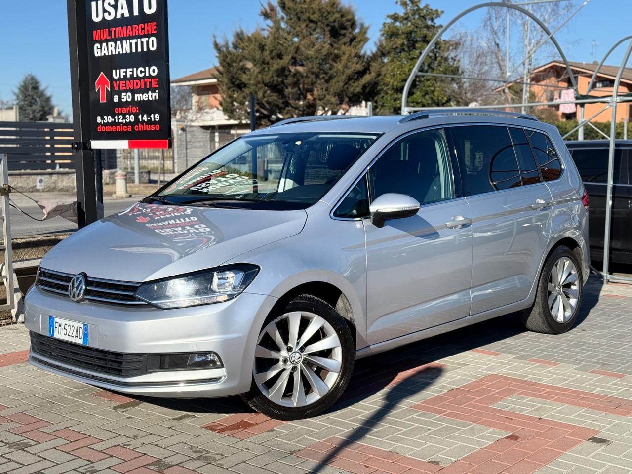 Volkswagen Touran 1.6 TDI 115 CV SCR DSG AUTOCARRO 5 POSTI