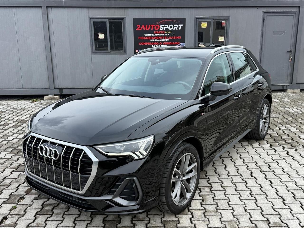 AUDI Q3 QUATTRO S LINE 150cv UNICOPROPRIETARIO
