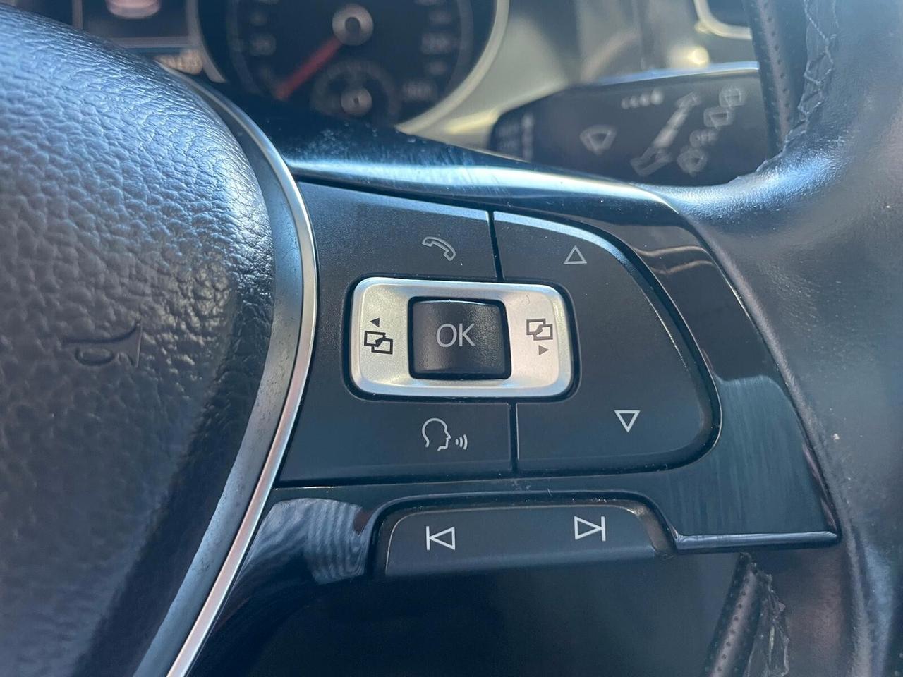 Volkswagen Golf 1.0 TSI 110 CV DSG 5p. BlueMotion Technology