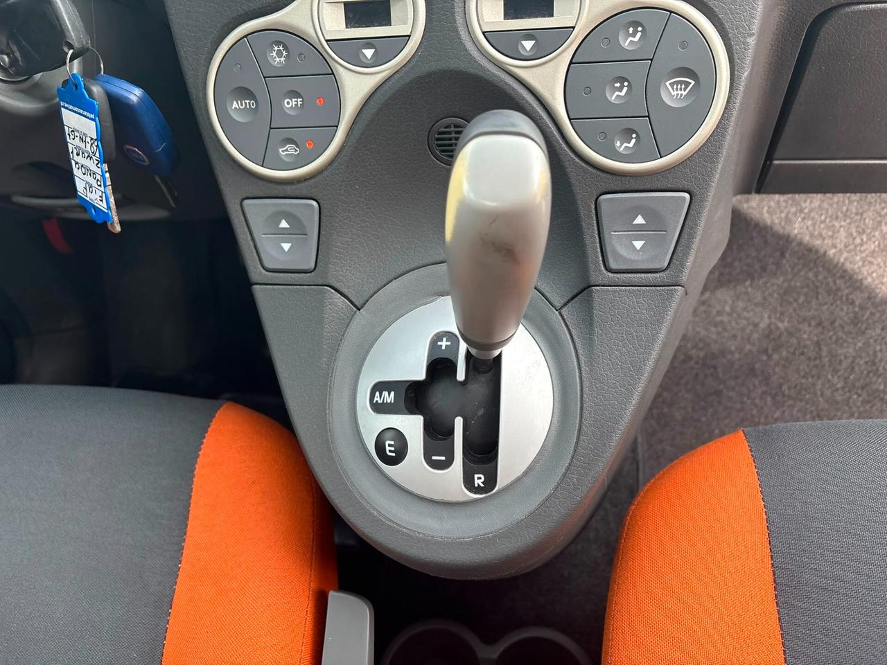 Fiat Panda 1.2 CAMBIO AUTOMATICO TETTO PANORAMICO