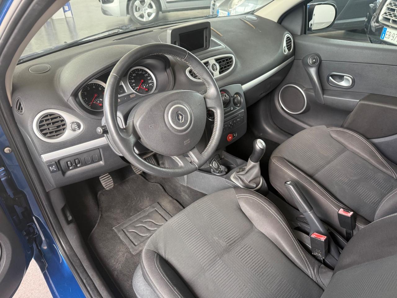 Renault Clio 1.2 16V 5 porte GPL Dynamique ok neopatentati