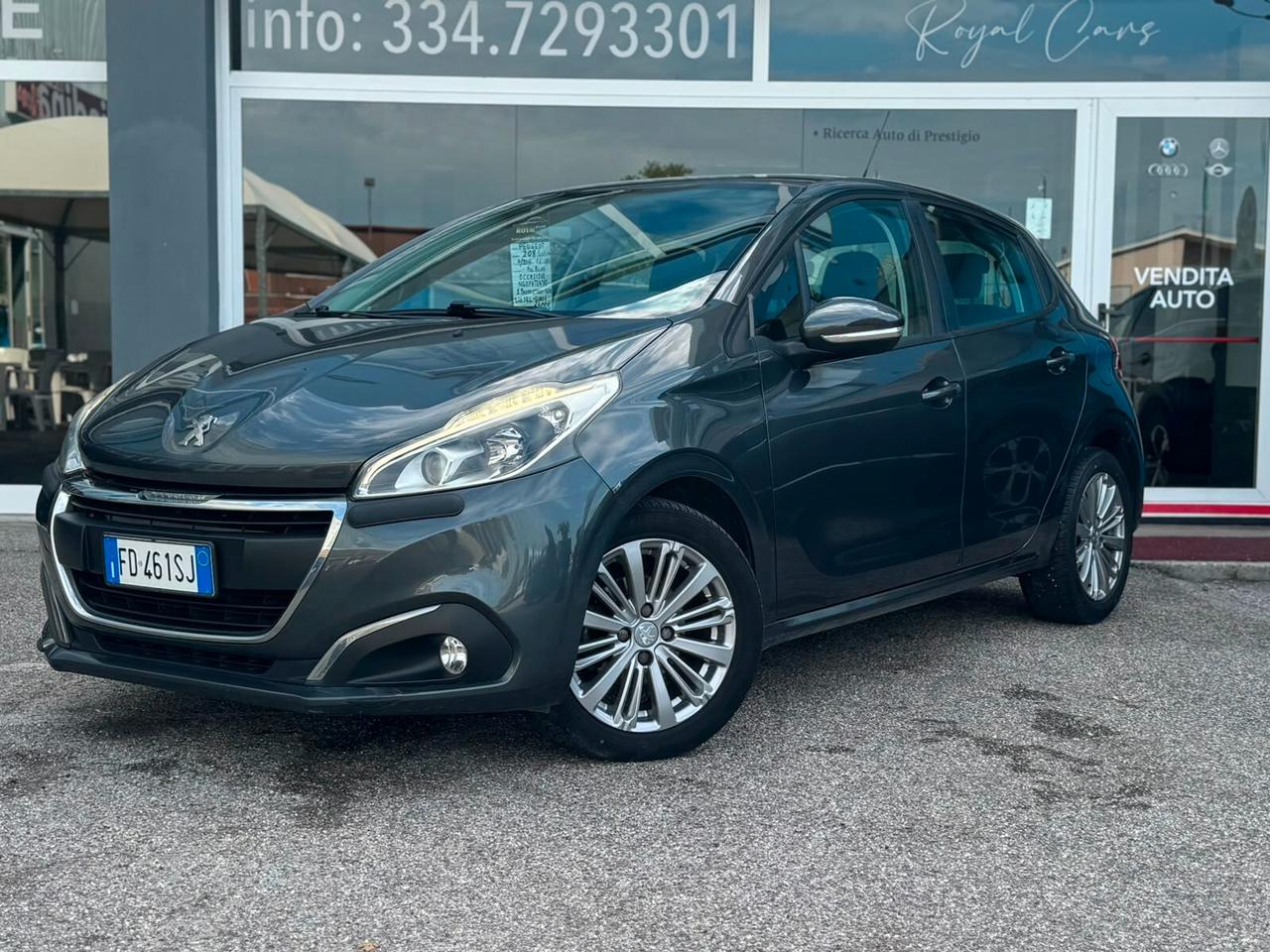 Peugeot 208 BlueHDi 75 5 porte Allure