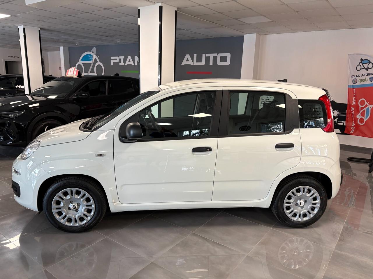 Fiat Panda "La Pandina" 1.0 Hybrid - KMO