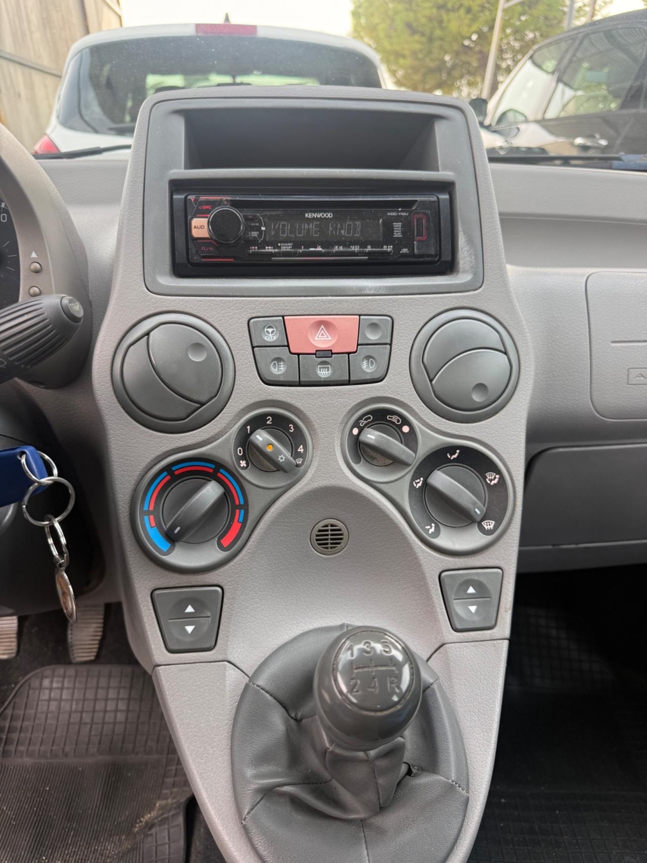 Fiat Panda 1.2 Benzina Neopatentati Uniproprieta