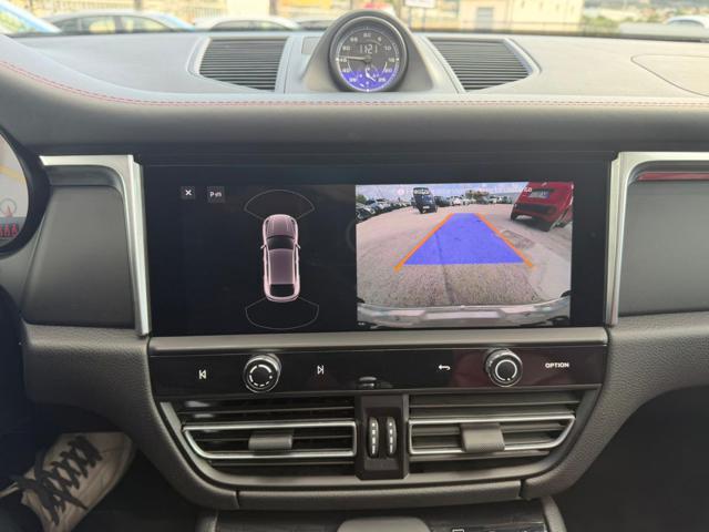 PORSCHE Macan 2.0 T