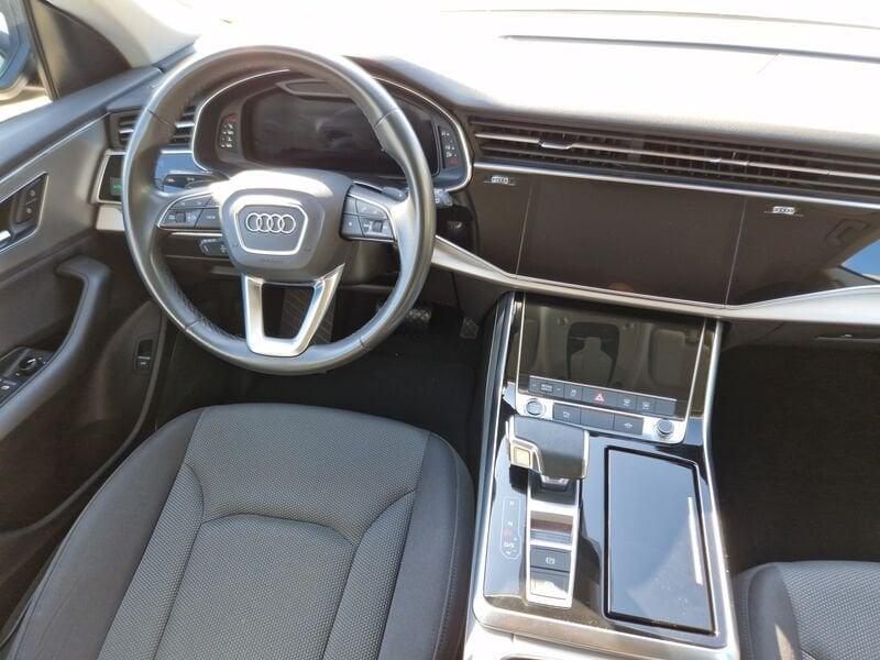 Audi Q8 45 TDI quattro tiptronic