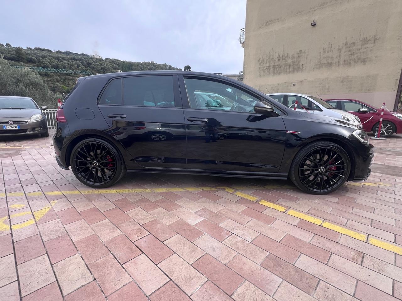 Volkswagen Golf GTI Performance 2.0 245 CV TSI 5p. BMT