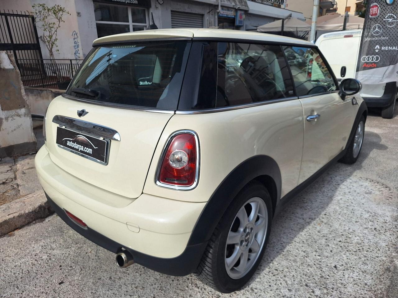 Mini 1.6 16V Abbey Road D