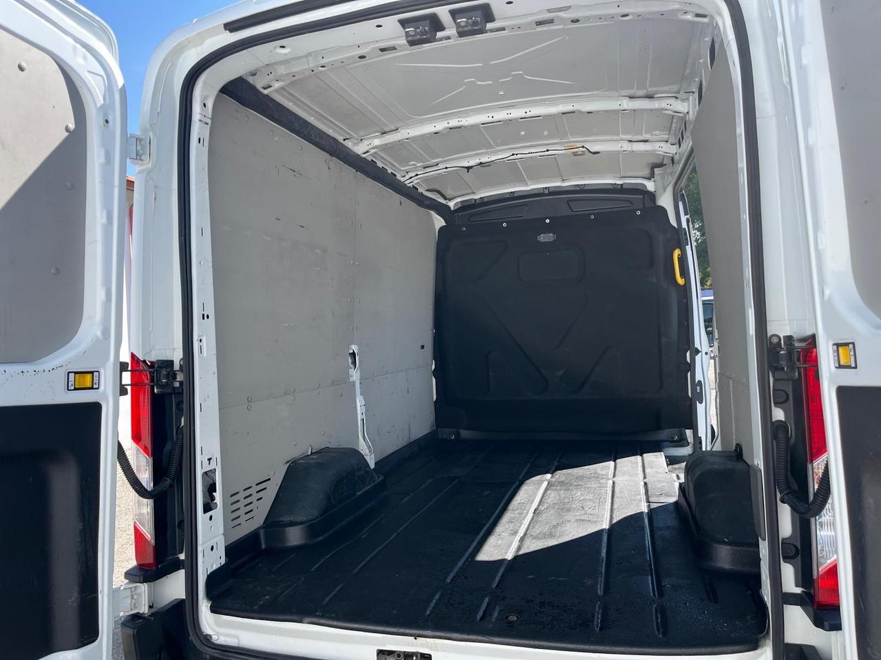 Ford transit 350 cargo -2.0 tdci/10/2019
